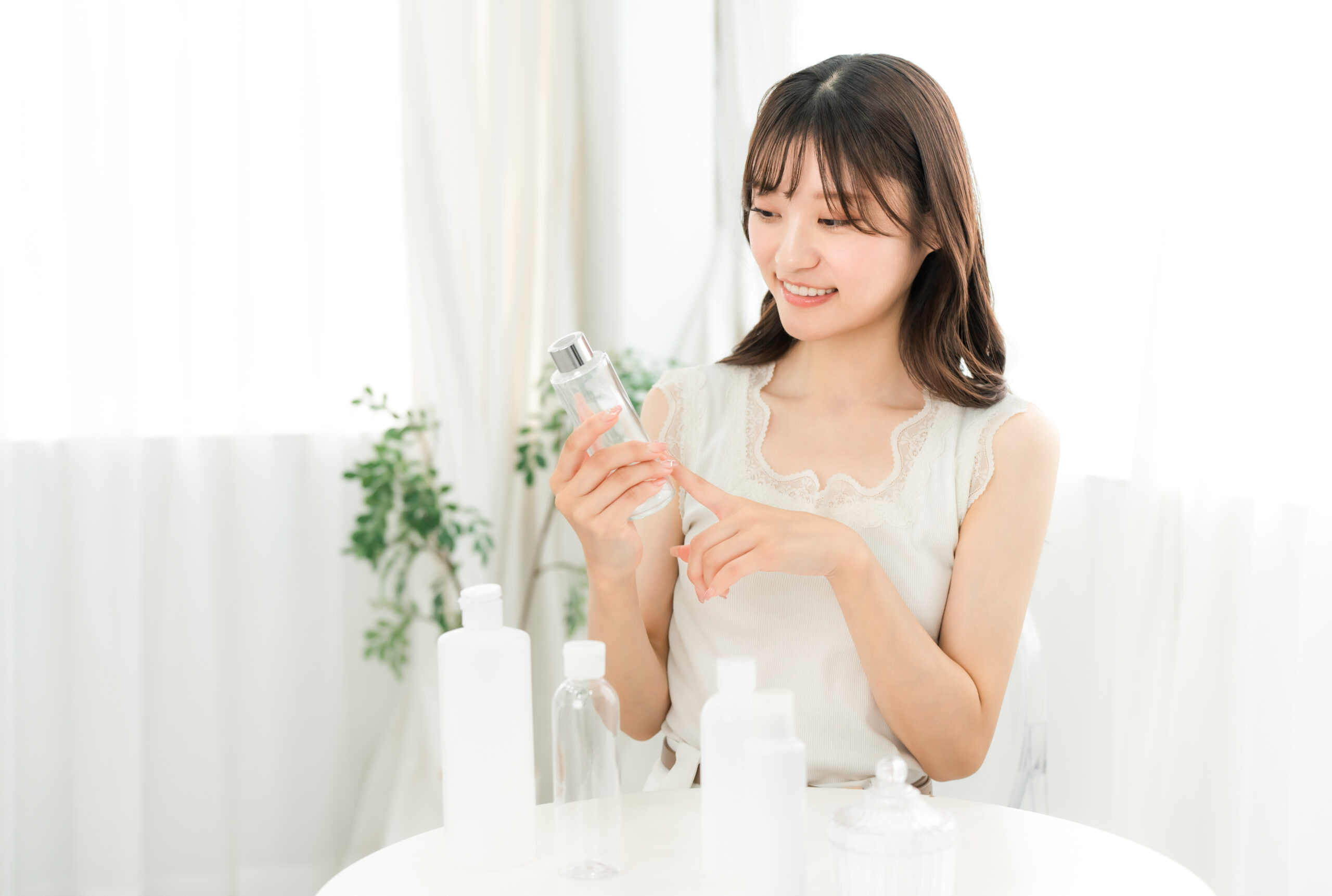 知らなかった！市販薬とスキンケアの正しい併用で美肌力アップ